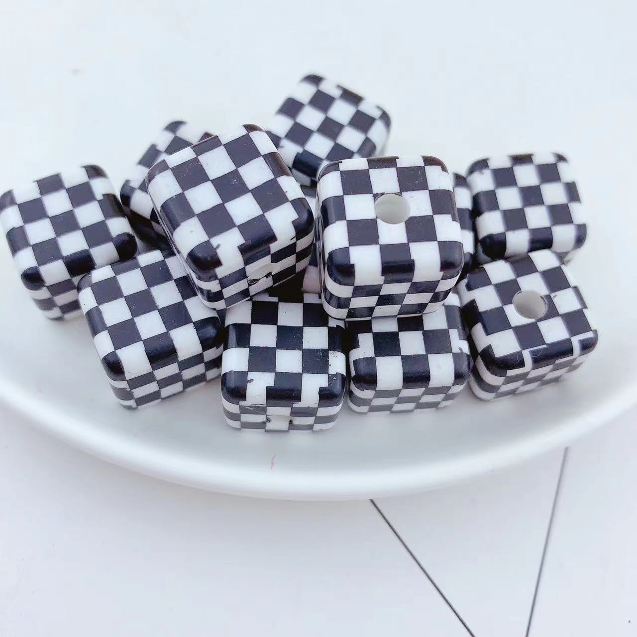 Wholesale 10pcs colorful checkerboard printed square acrylic beads