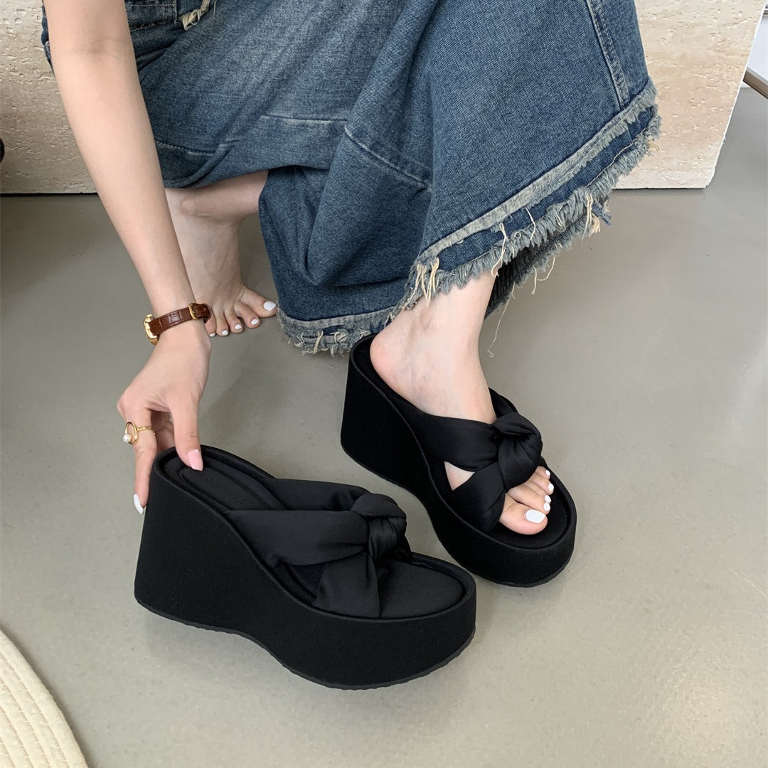 Wholesale Women's Summer Outfit Thick Bottom Dress High-heeled Beautiful Black Wedge Sandals