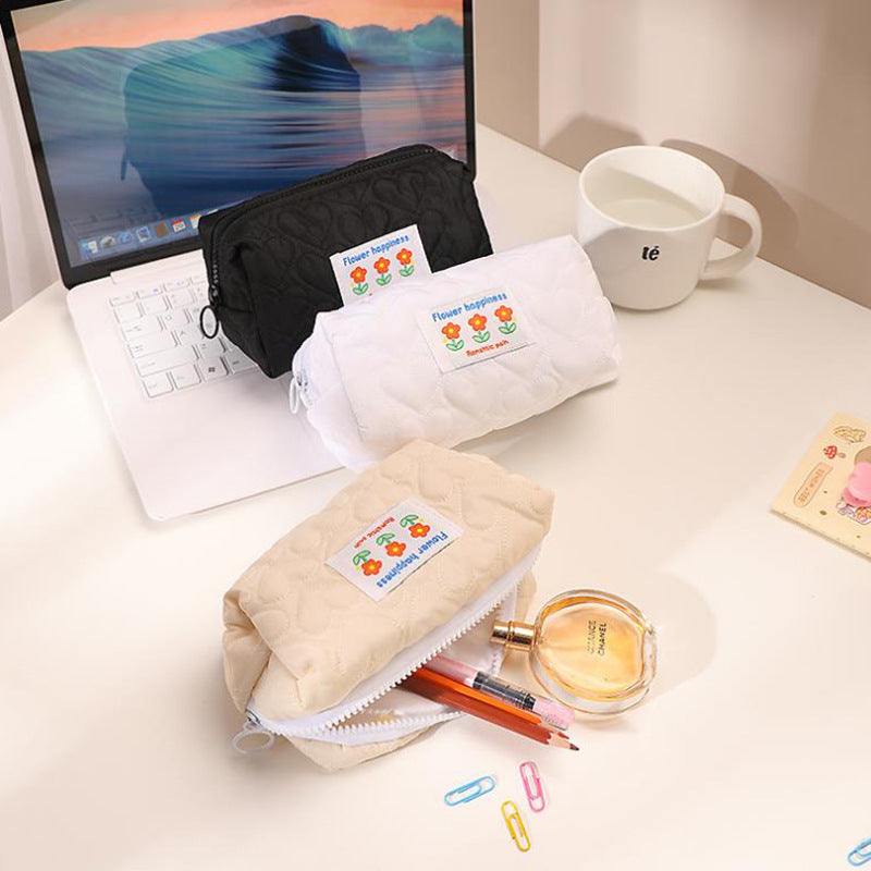 Wholesale of Cute Little Flower Love Pillows, Cotton Cloth Pen Bags