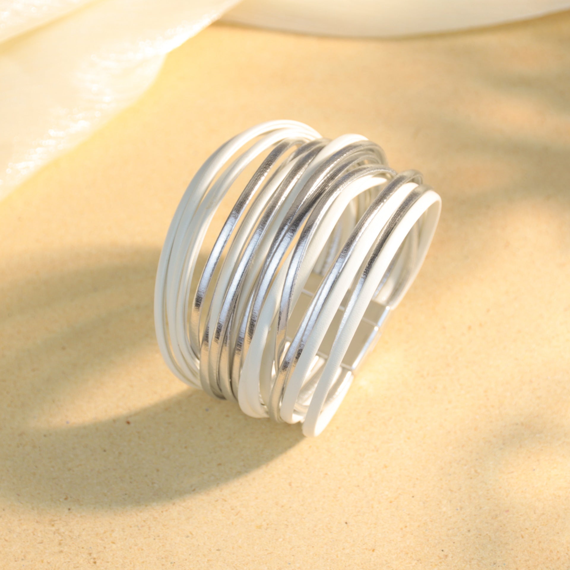 Wholesale Multi-layered gradient color-blocking magnetic clasp Layered Bracelet Set