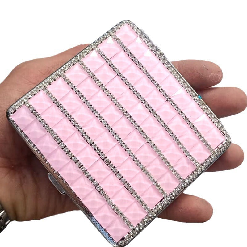 Wholesale full diamond luxury portable single-sided diamond inlaid leather self elastic light luxury cigarette box