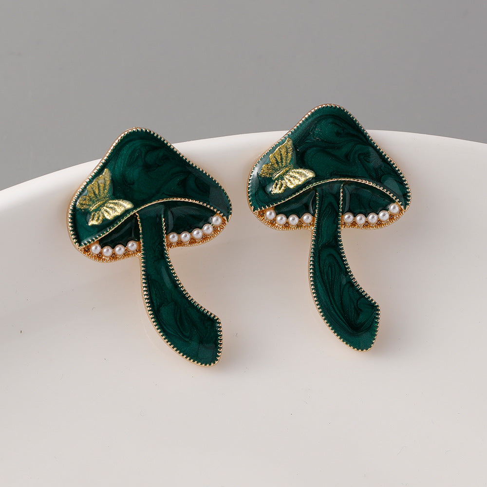 Pendientes de aleación de zinc de hongos creativos al por mayor