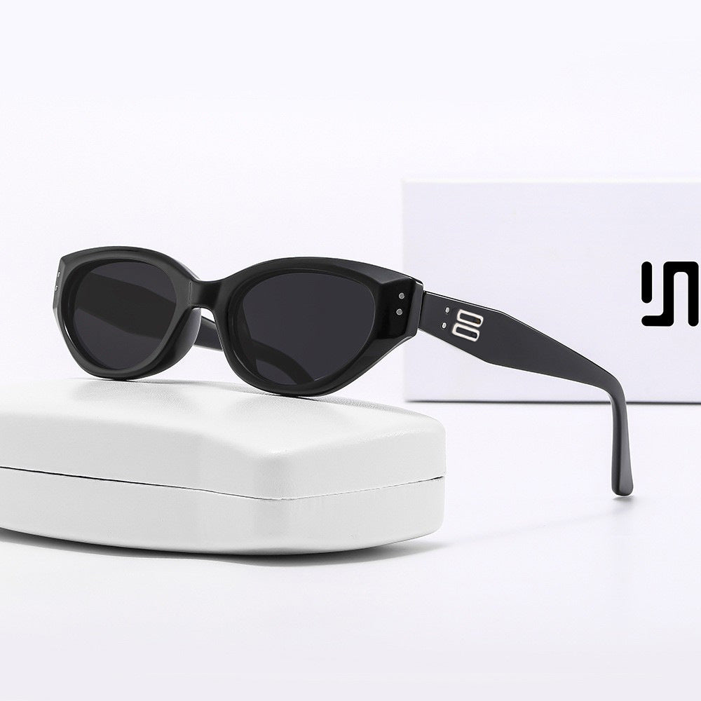 Wholesale Retro cat-eye sunglasses small frame