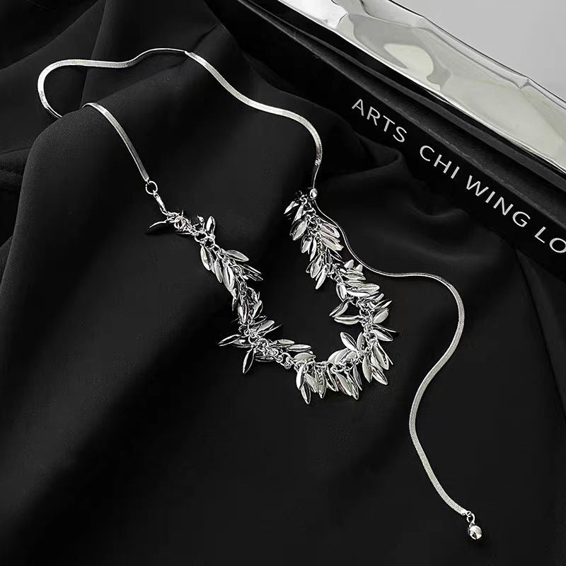 Wholesale Versatile Wheat Ears of Sequins Can Pull The Clavicle Chain of Light Luxury, Simple Temperament