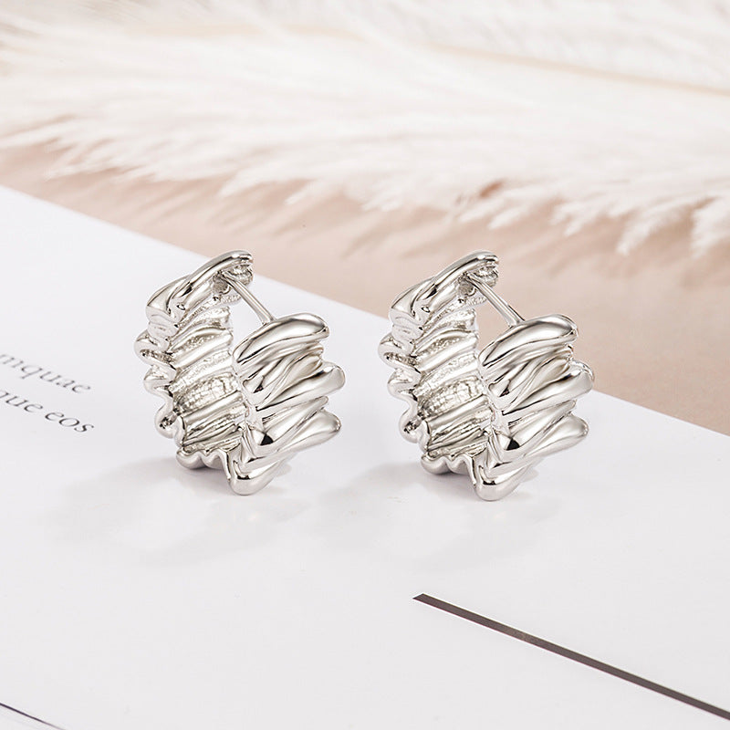 Círculos plisados ​​al por mayor Pendientes de cobre