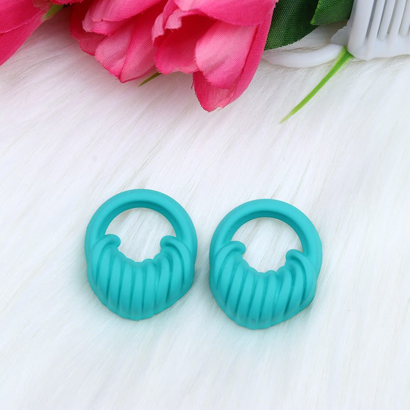 Pendientes acrílicos de pintura en aerosol tridimensional en forma de color al por mayor