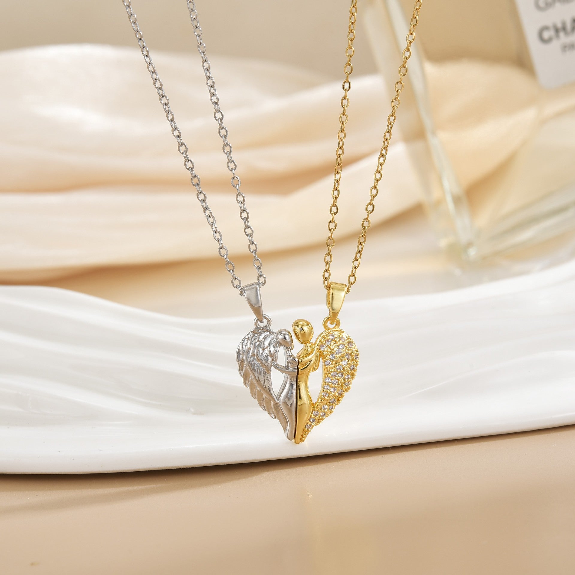 Wholesale Magnetic Sun Moon Titanium Steel Necklace