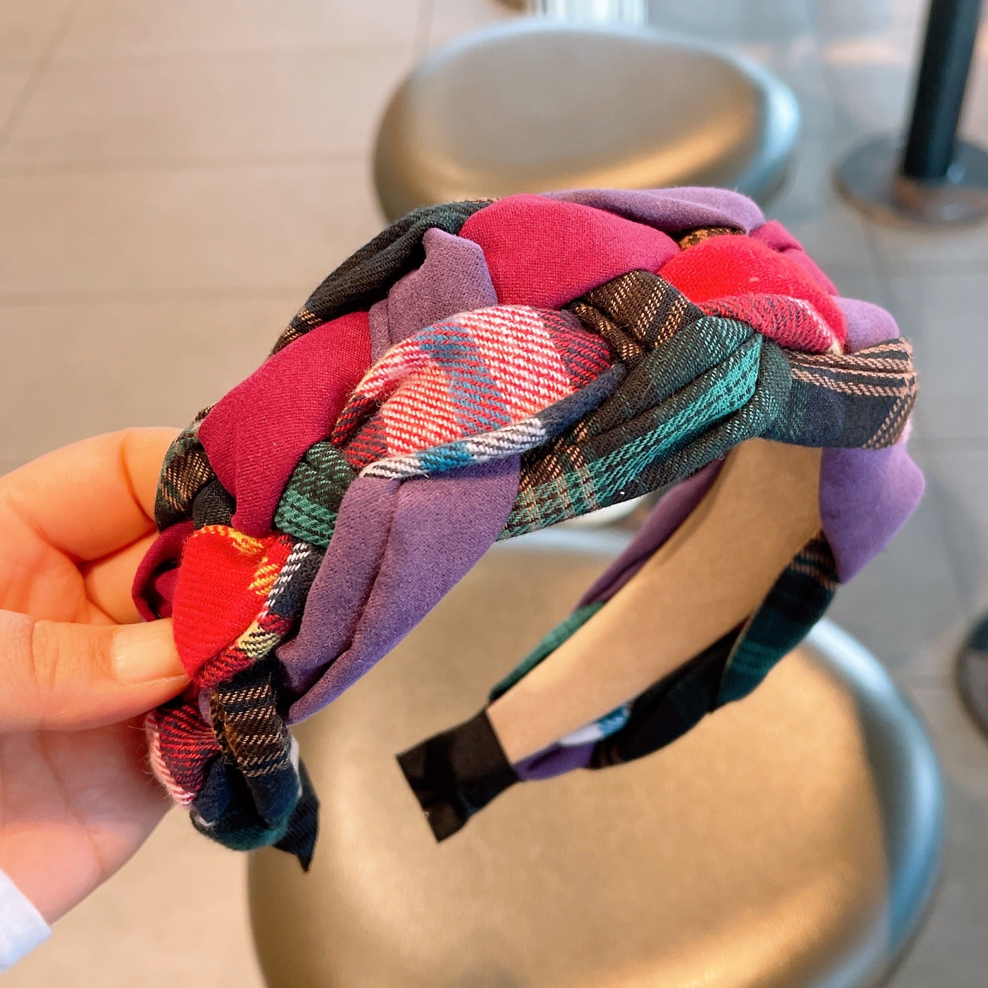 Wholesale Winter Hand-woven Contrasting Color Wide-brimmed Headbands