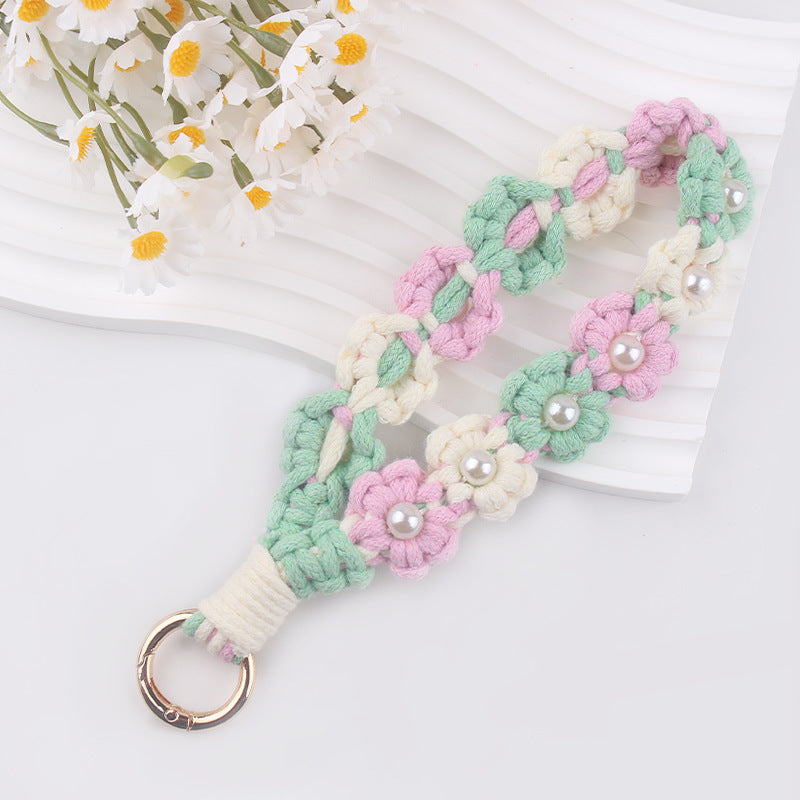 Wholesale pure hand-woven daisy pearl keychain