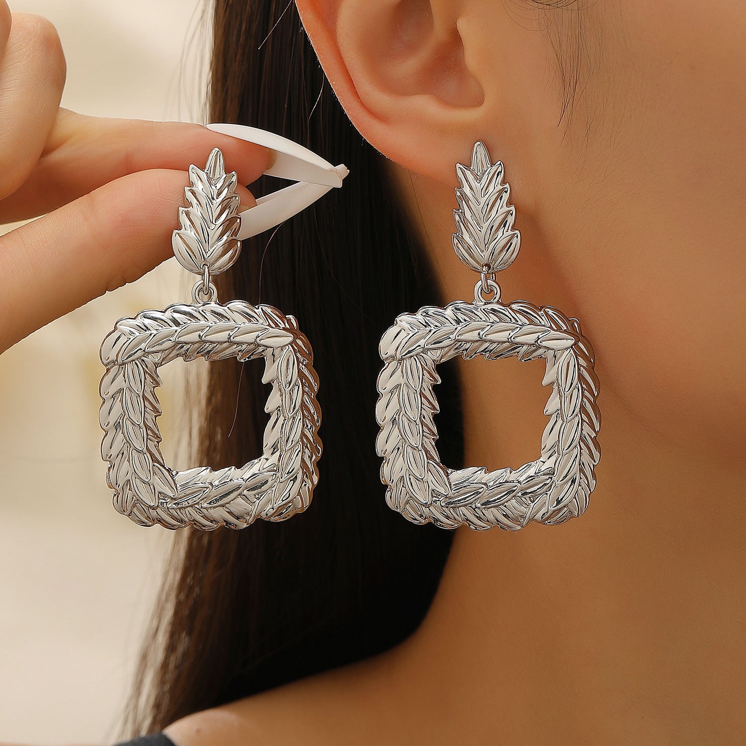 Wholesale Vintage Lava Texture Irregular Geometric Earrings For Women Gold Metal Electroplated Fashion Accessory