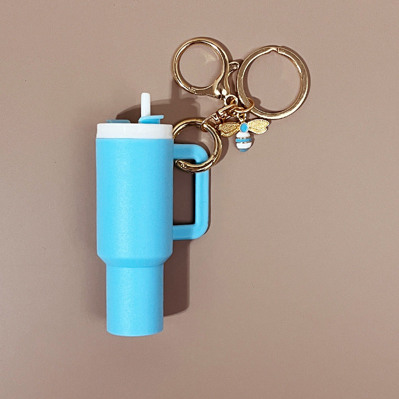 Wholesale Ice Cup Mini Tumbler Cup Keychains with Key Chain Pendant Can Put Lipstick Backpack Small Pendant Can Wrap