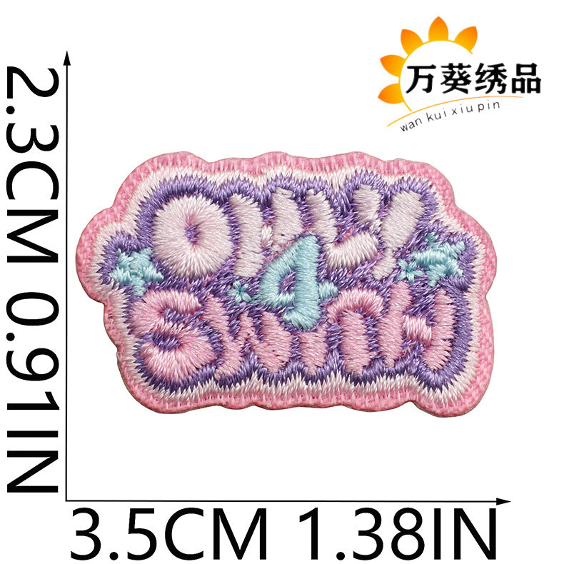 Wholesale Cute Heart Fruit Embroidered Patches Small Polyester Thread Sew On Clothing Appliques DIY Bag Charm Gift Accessory