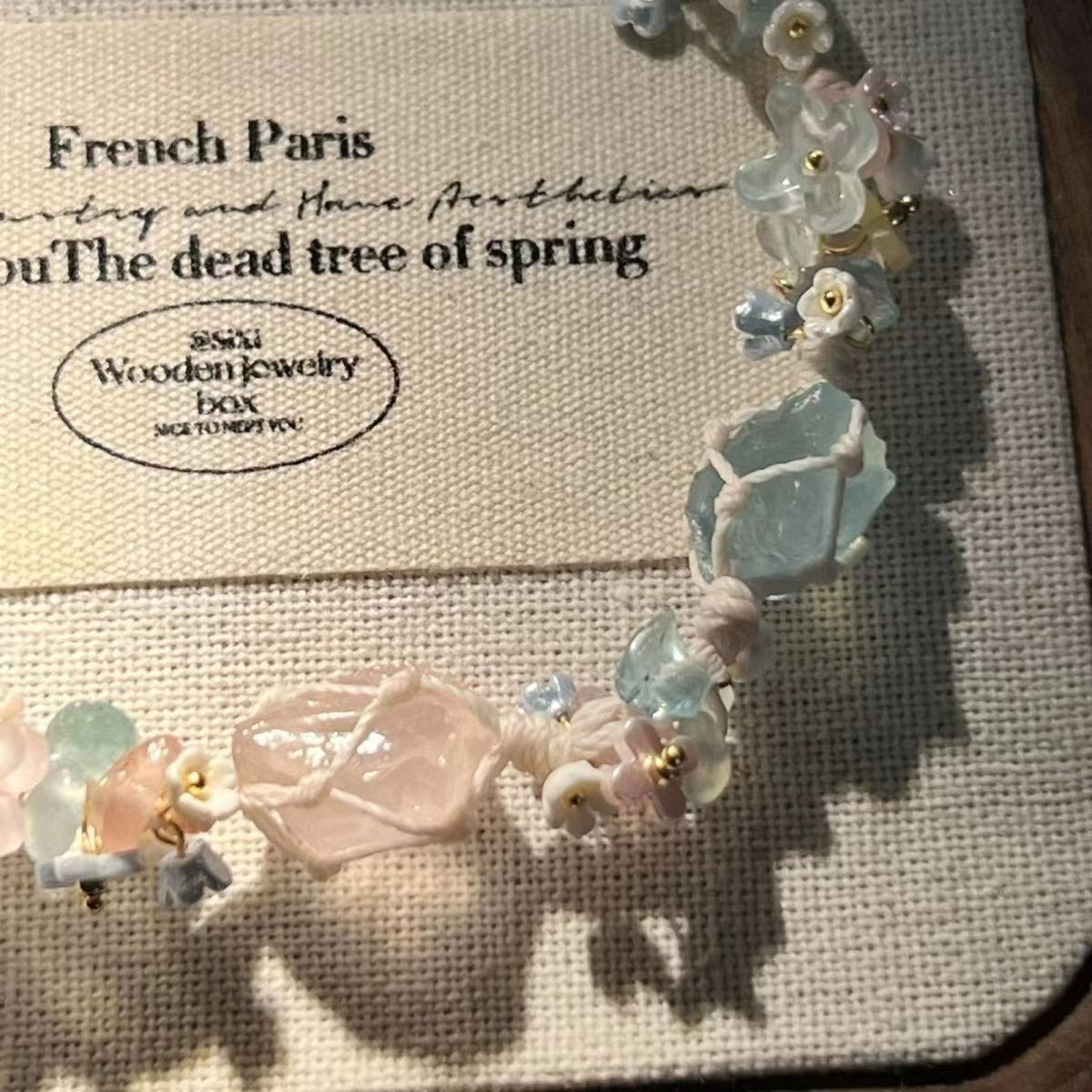 Wholesale Crystal raw stone woven pink crystal strawberry crystal bracelet