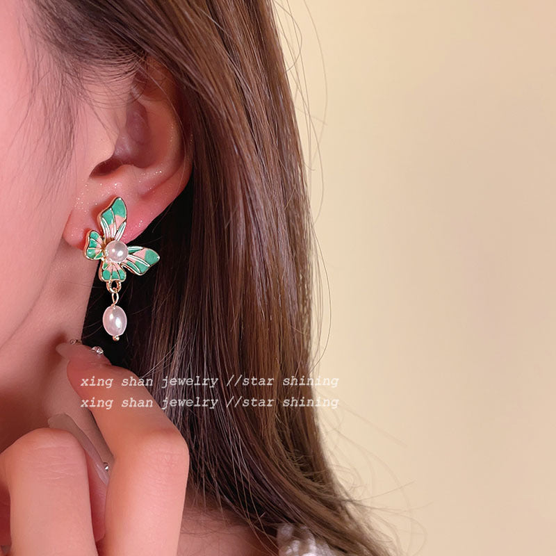 Pendientes de aleación de mariposas de esmalte al por mayor