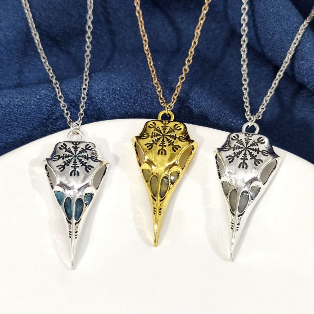 Wholesale Viking raven skull eagle beak glow-in-the-dark necklace