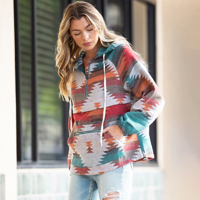 Wholesale Women's Contrasting Printed Long Sleeved Polyester Hoodies