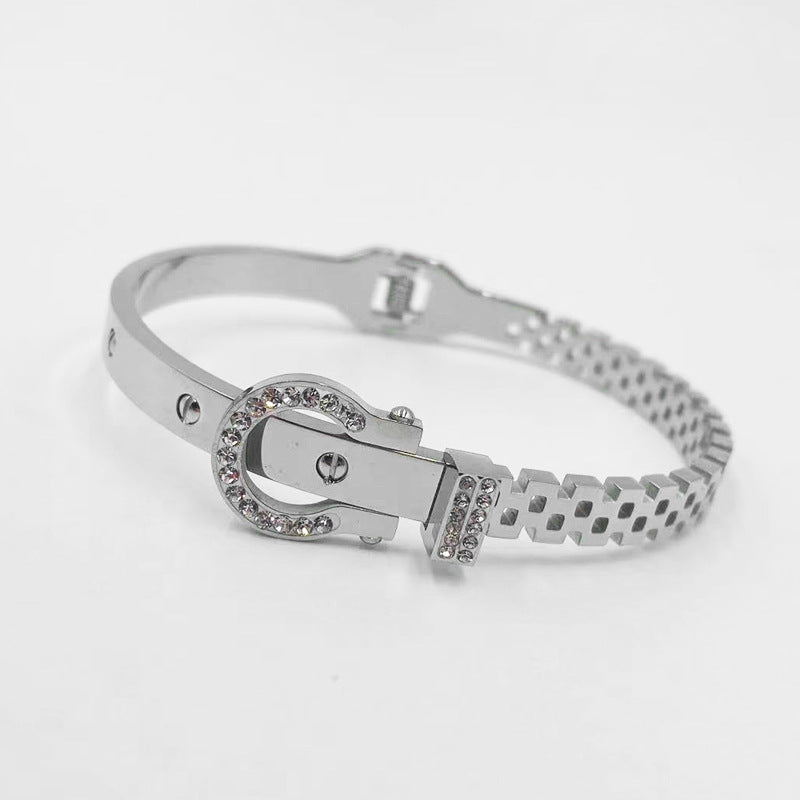 Wholesale Buckle Hollow Titanium Steel Rose Gold Bracelet