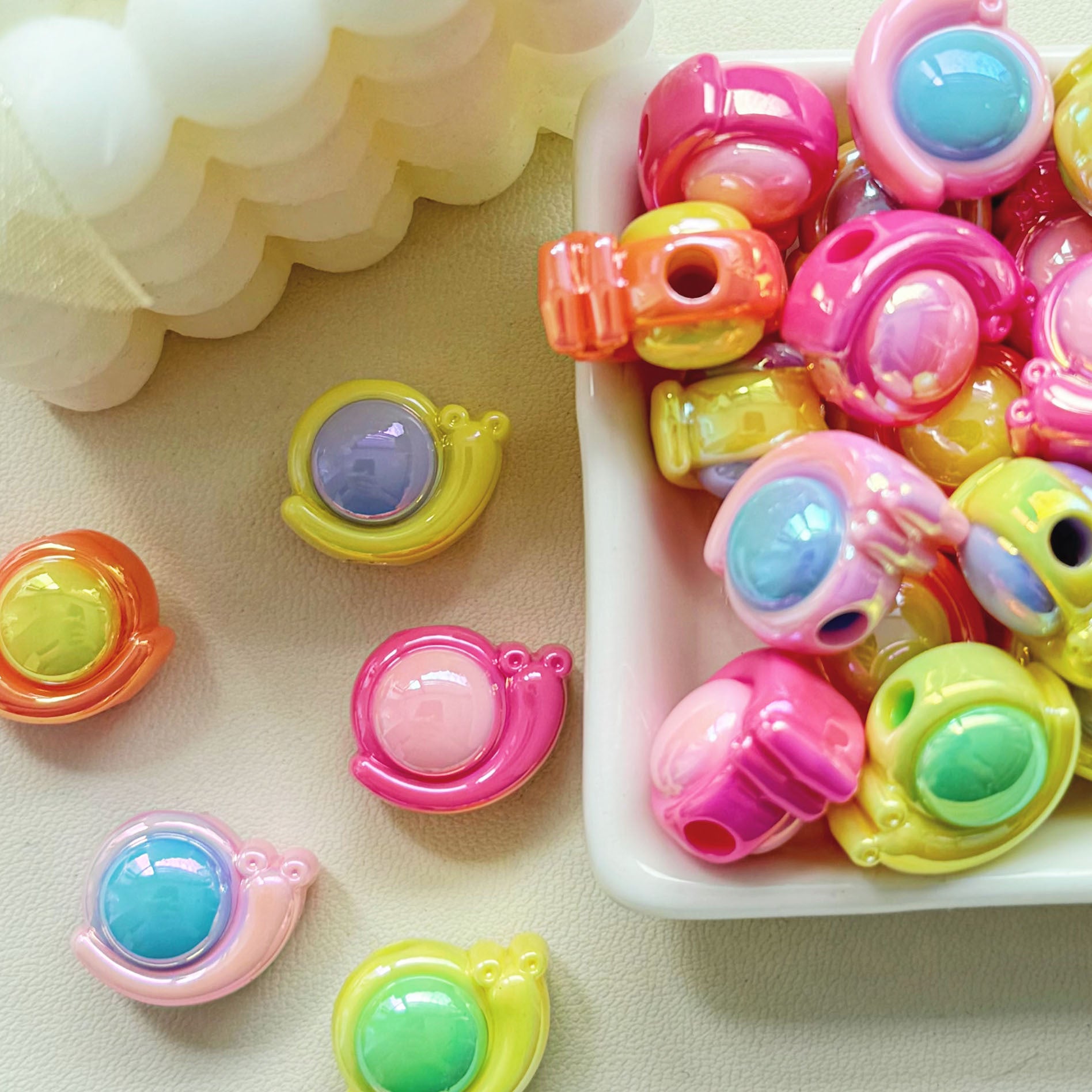 Wholesale 10pcs Color matching five-pointed star flower love resin beads