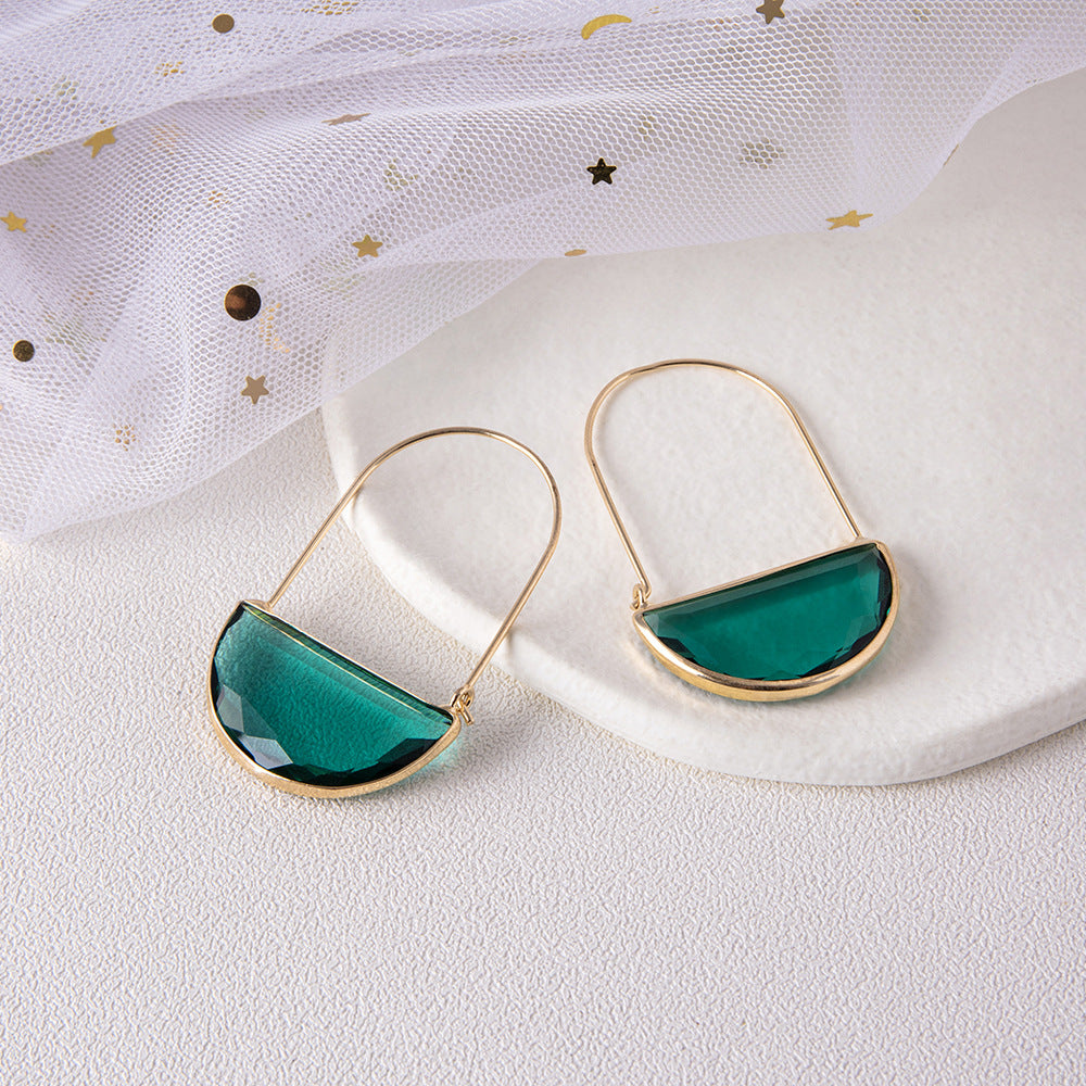 Wholesale Green semi circle inlaid semi precious gemstone earrings