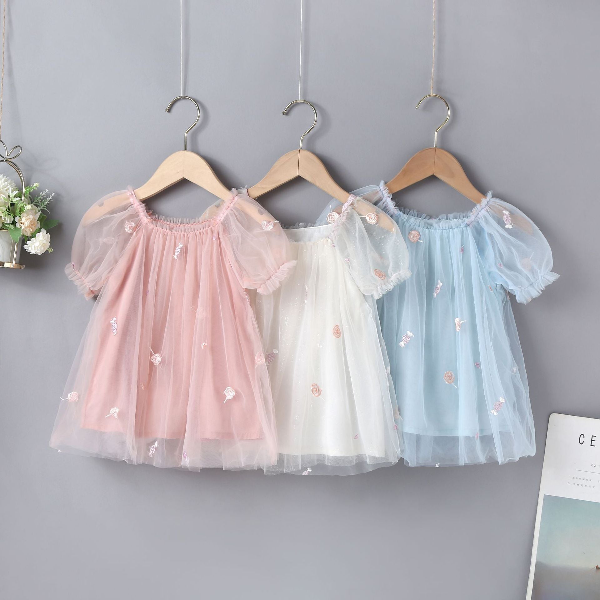 Wholesale Stylish Mesh Bubble Sleeve Princess Dress For Girls Cotton Party Outfit