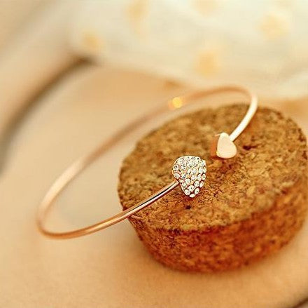 Wholesale Full Diamond Heart-shaped Heart Opening Alloy Gold-plated Adjustable Bracelet