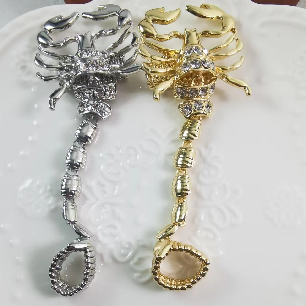 Wholesale Metal Scorpion Chain Ring