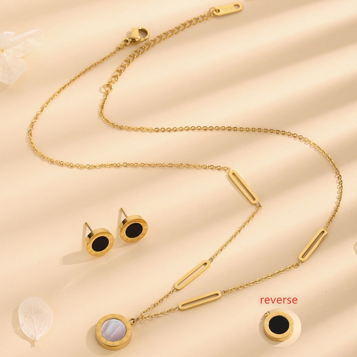 Wholesale Titanium Steel Black and White Mother  of  Pearl Double  Sided Roman Necklace and Earrings