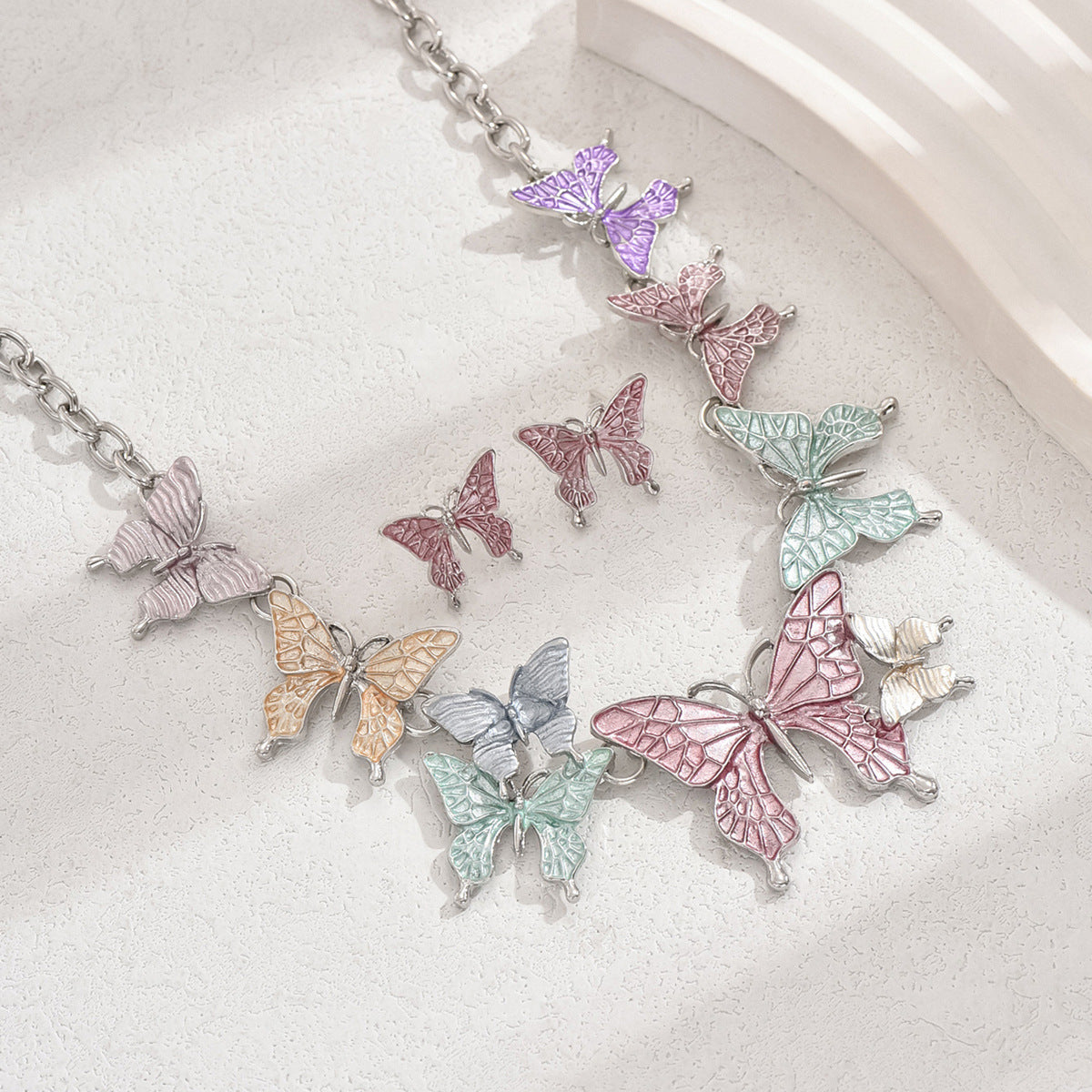 Wholesale New Colorful Butterfly Necklace Earrings Fresh and Sweet Jewelry Set