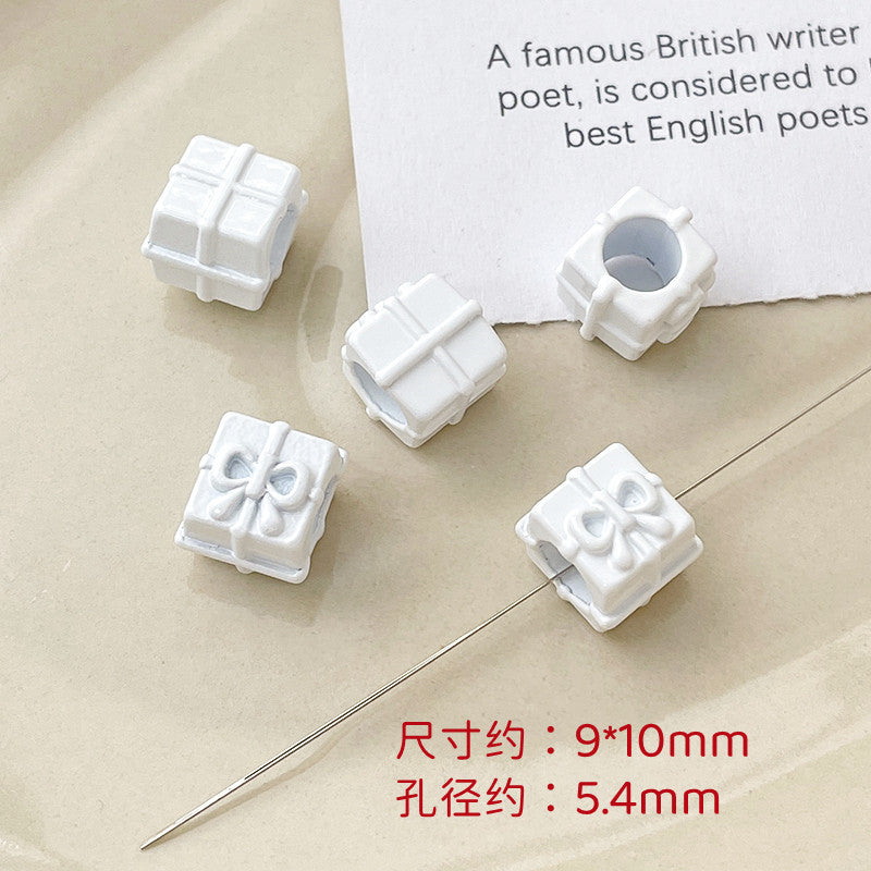 Wholesale 10pcs Dopamine Christmas Series Colorful Love Gift Box Beads