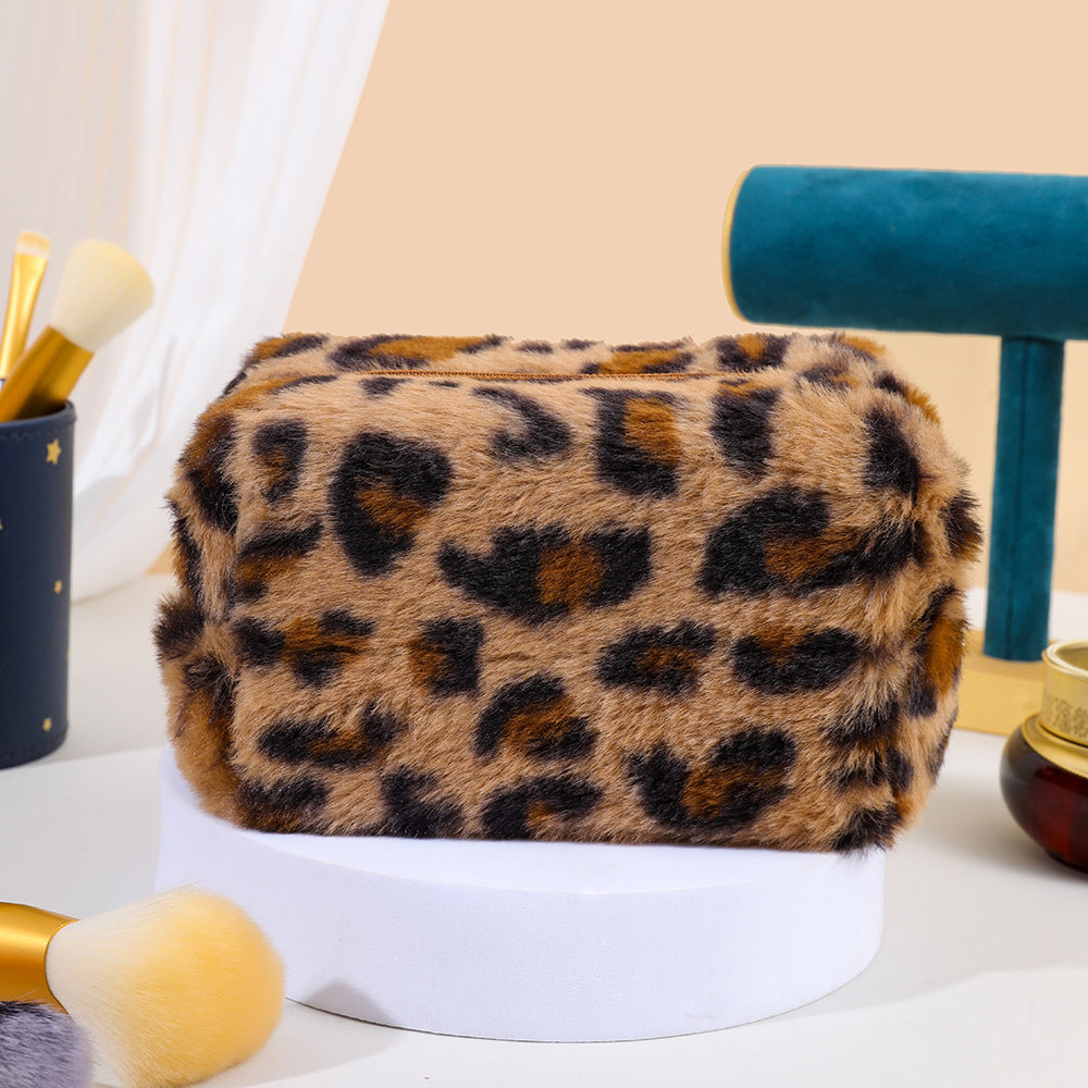 Wholesale Leopard Print Plush Octagonal Makeup Storage Bag