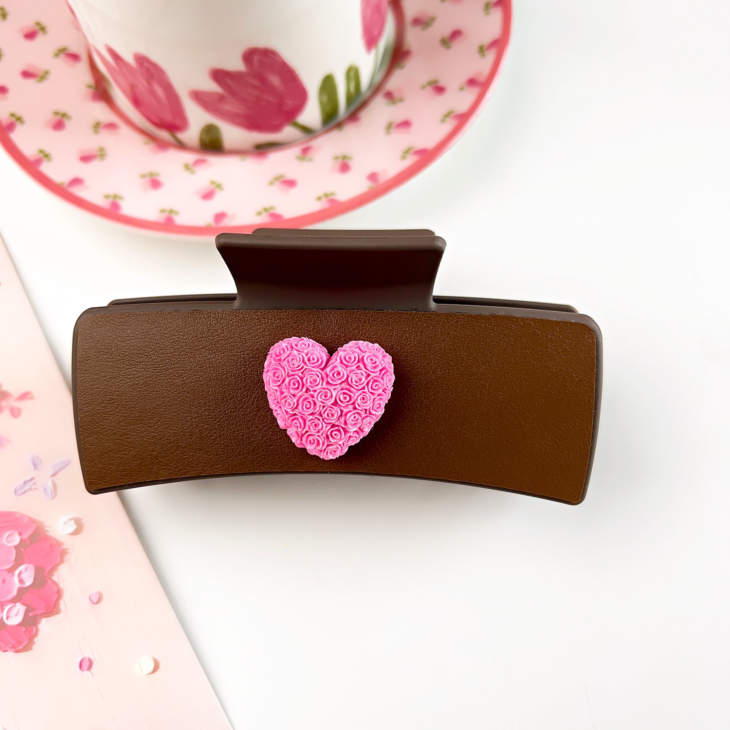 Wholesale Large Patch Heart Letter Clip