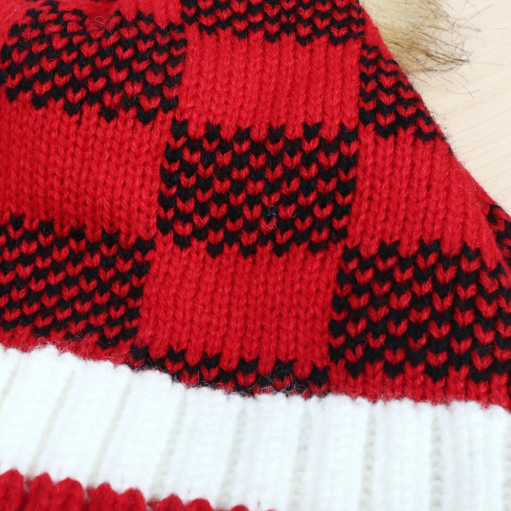 Wholesale Autumn and Winter Wool Ball Warm Knitted Beanie