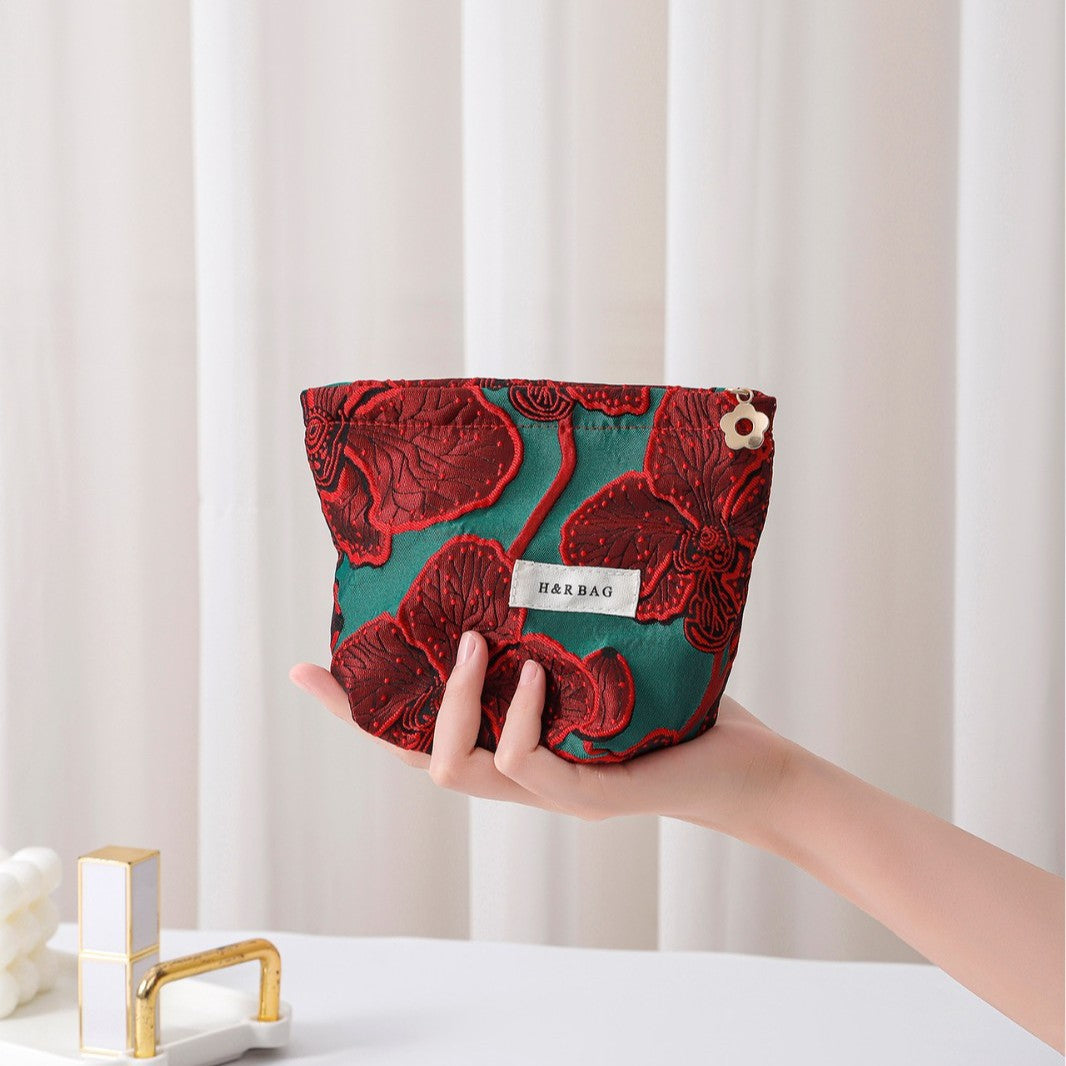 Wholesale New Vintage Chinese Red Jacquard Canvas Cosmetic Bag Large Capacity High-Level Clutch Bag