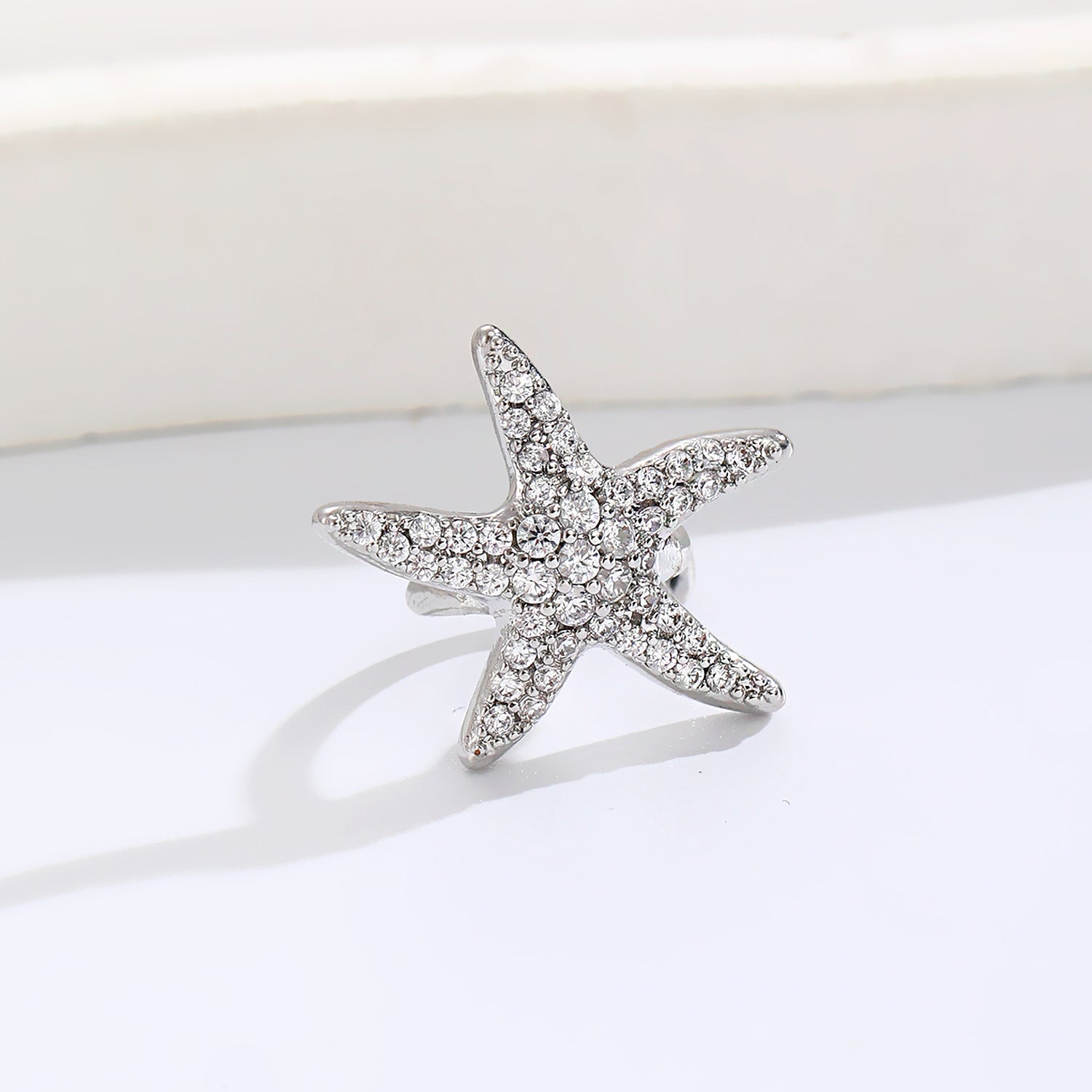 Wholesale Starfish Sun Moon Flower Ear Cuff No Piercing Women Vacation Style Fashion Accessory