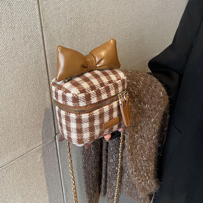 Wholesale Woolen Chain Diagonal Cross Small Square Bags