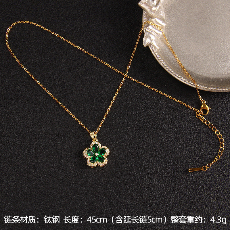 Wholesale Four-leaf Clover Flower Necklaces Pendant Clavicle Chain