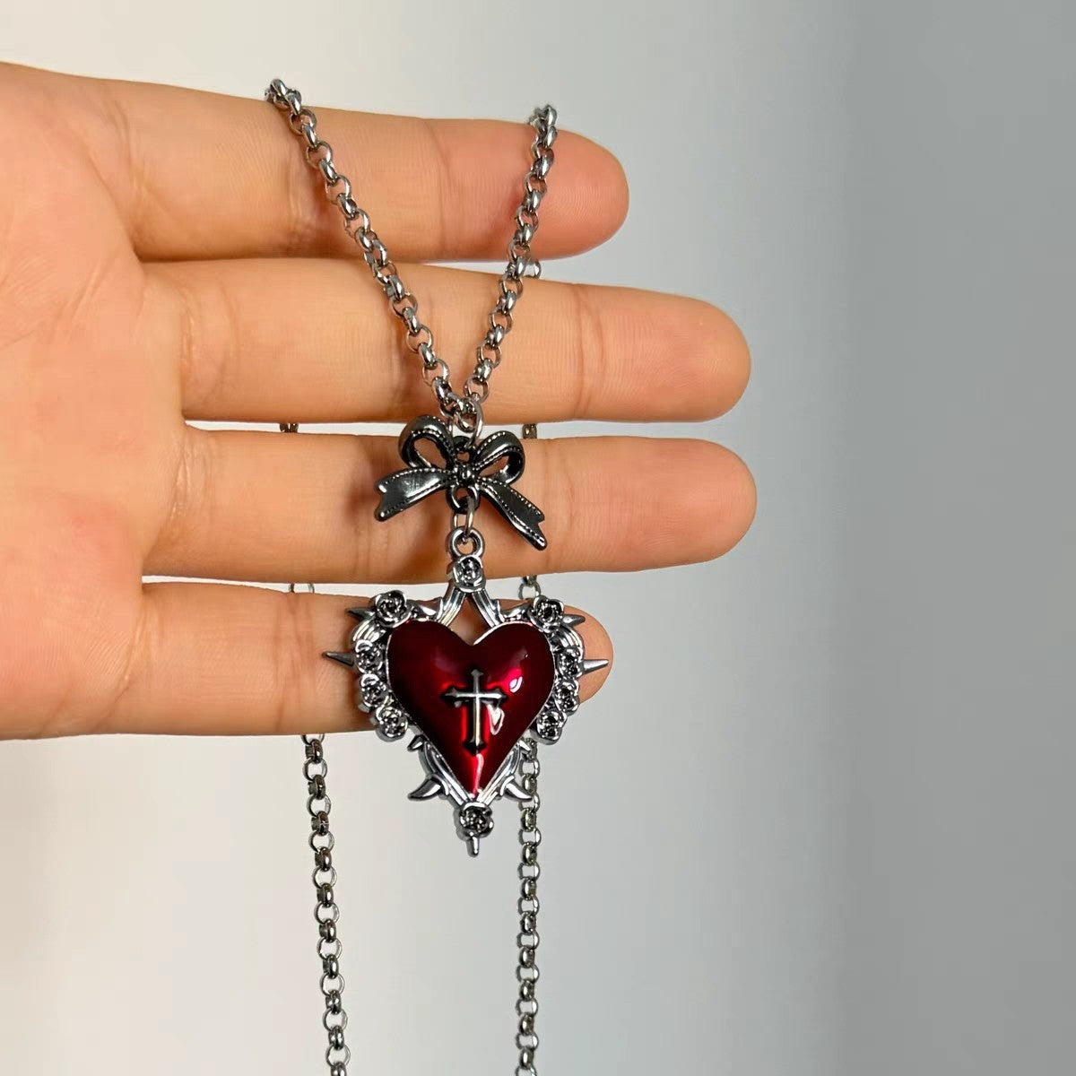Wholesale  Gothic y2k subculture red love thorn pendant necklace