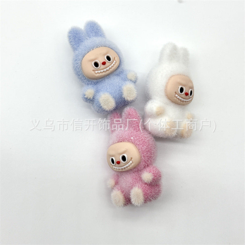 Wholesale Random 100pcs/pack Seated Cartoon Character Beaded String  3D Focal Beads
