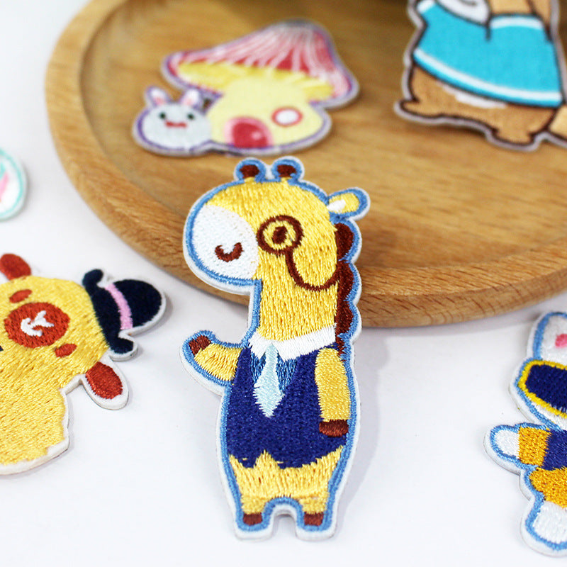 Wholesale Cloth Embroidery Patches Cartoon Animal Designs Self Adhesive Decorative Fashion Accessory For Clothing Towel DIY
