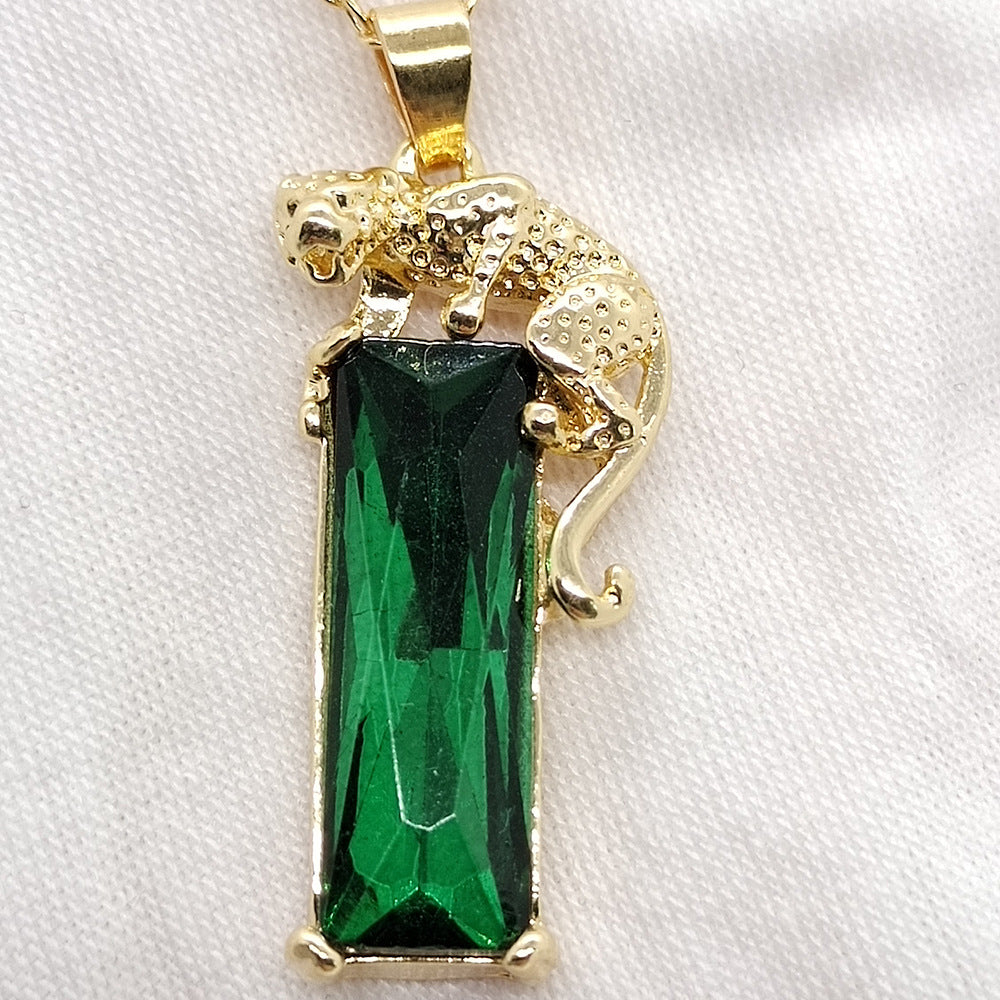 Wholesale Crystal Panther Pendant Alloy Necklaces