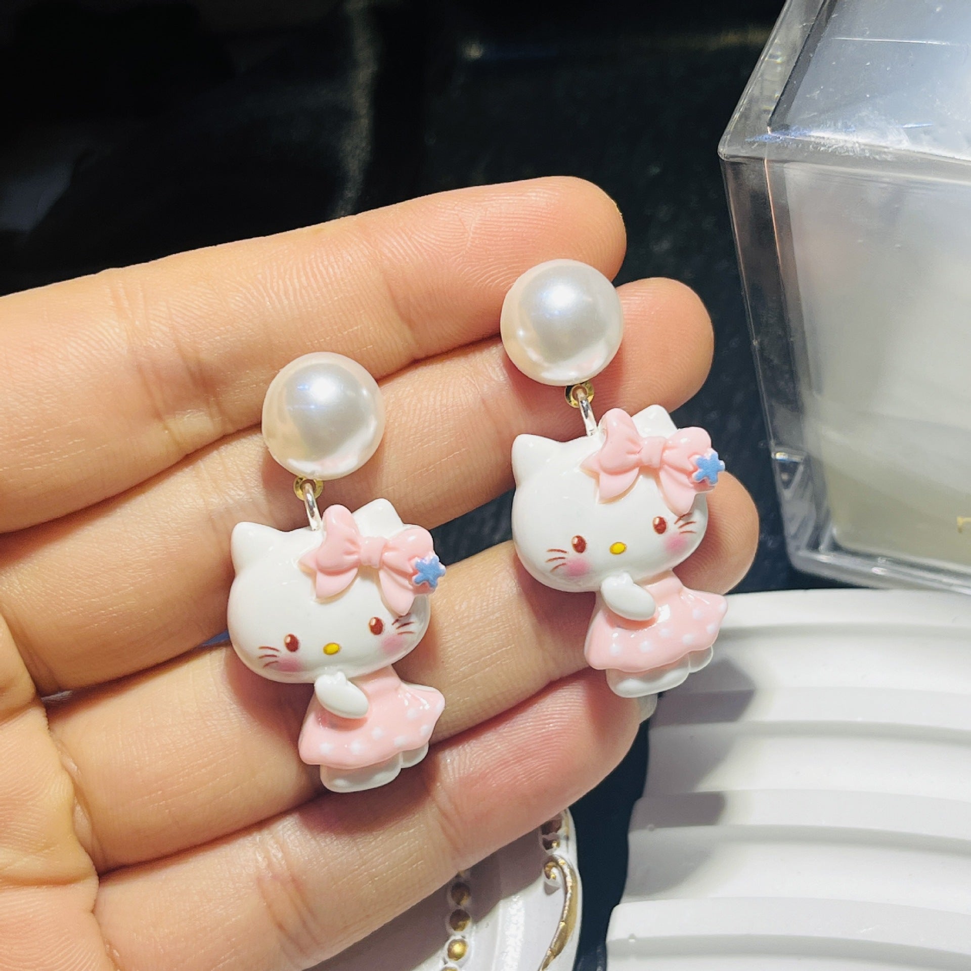 Wholesale cartoon cat pearl 925 silver pin earrings sweet cute earrings OLY Exclusive