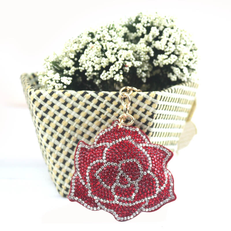 Wholesale 4pcs Valentine' s Day  Diamond Rose Flower Rhinestone Keychain