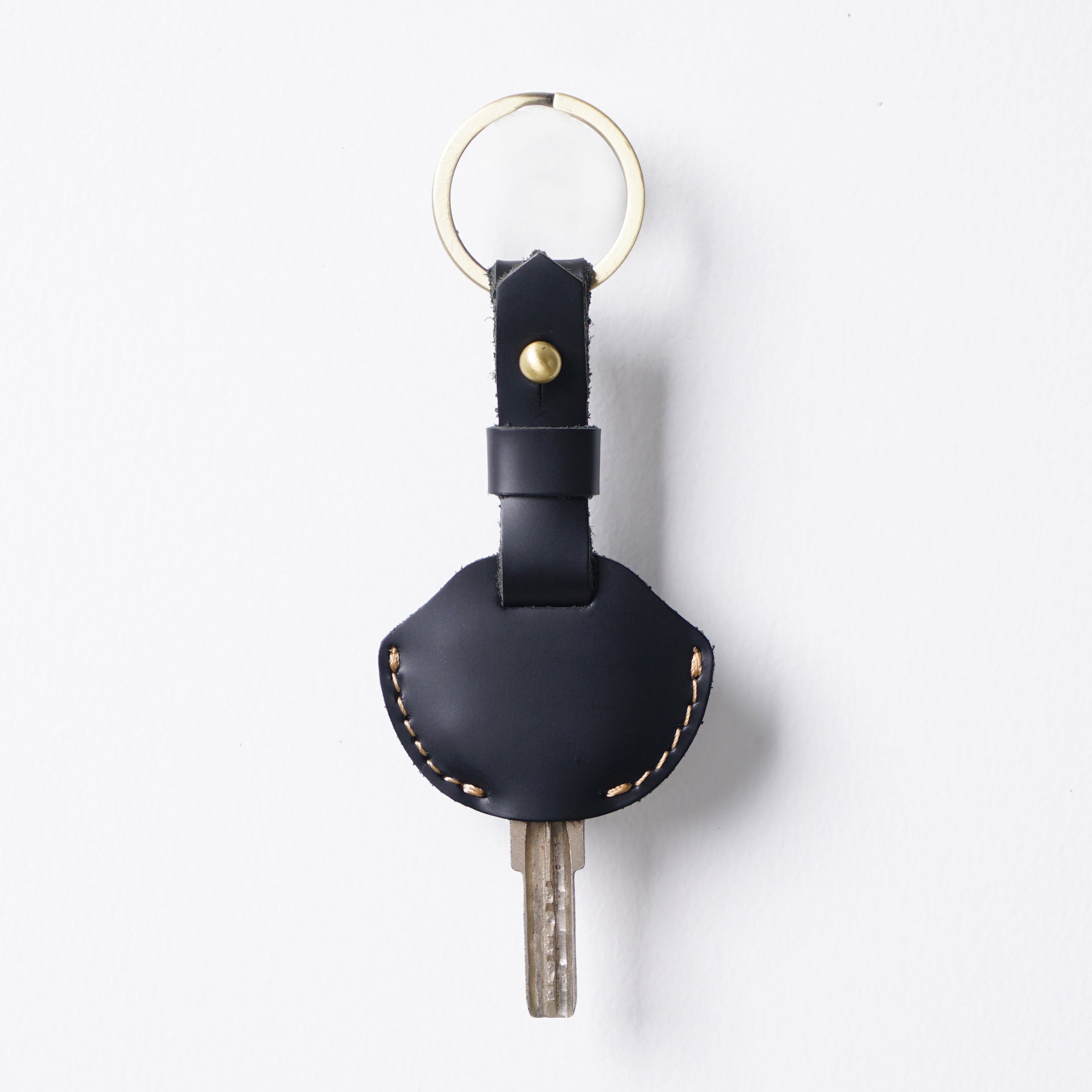 Wholesale Handmade Vintage Cowhide Leather Keychain