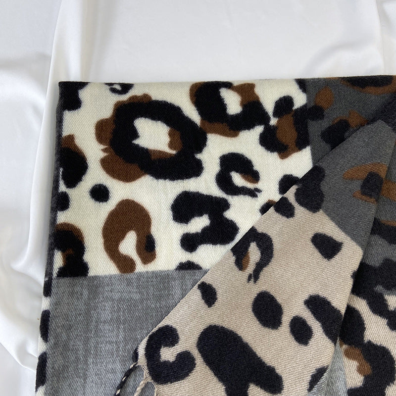 Wholesale Imitation Cashmere Double Sided Printed Scarf Leopard Print Tassel Warm Shawl