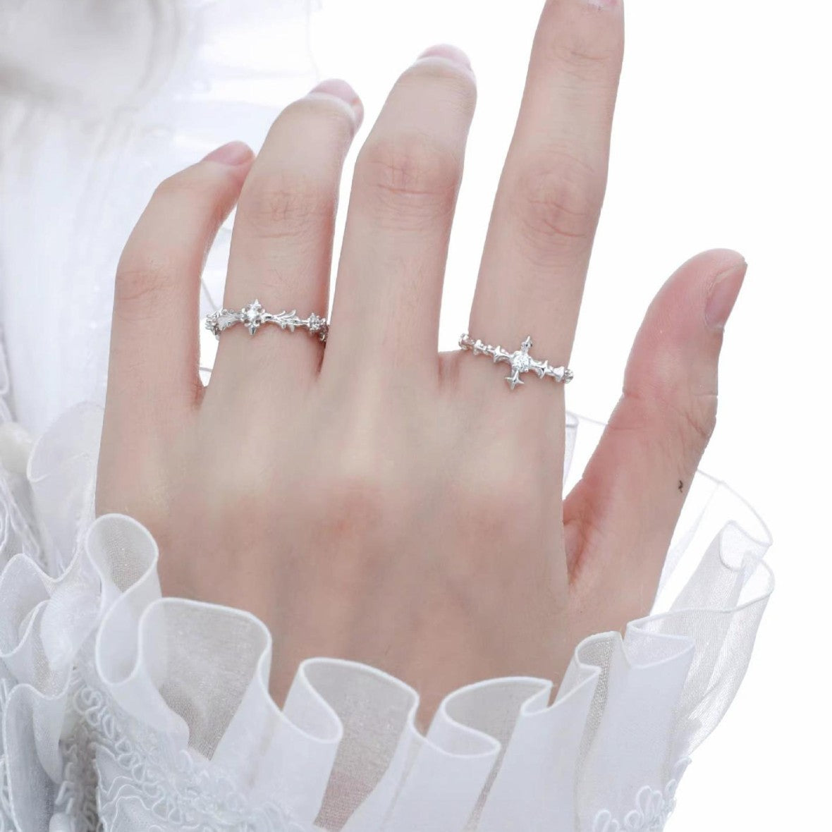 Wholesale Silver patterned cross zircon open ring