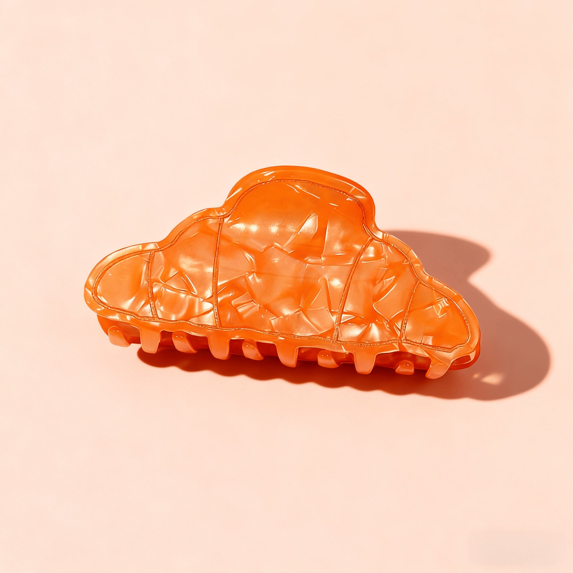 Wholesale Plastic Resin Christmas Cute Shark Claw Hair Clip For Girls Half Styling Trendy Hair Accessory Gift
