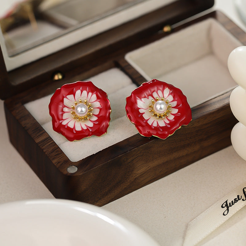 Wholesale French Retro Vintage Flower Pearl Earrings