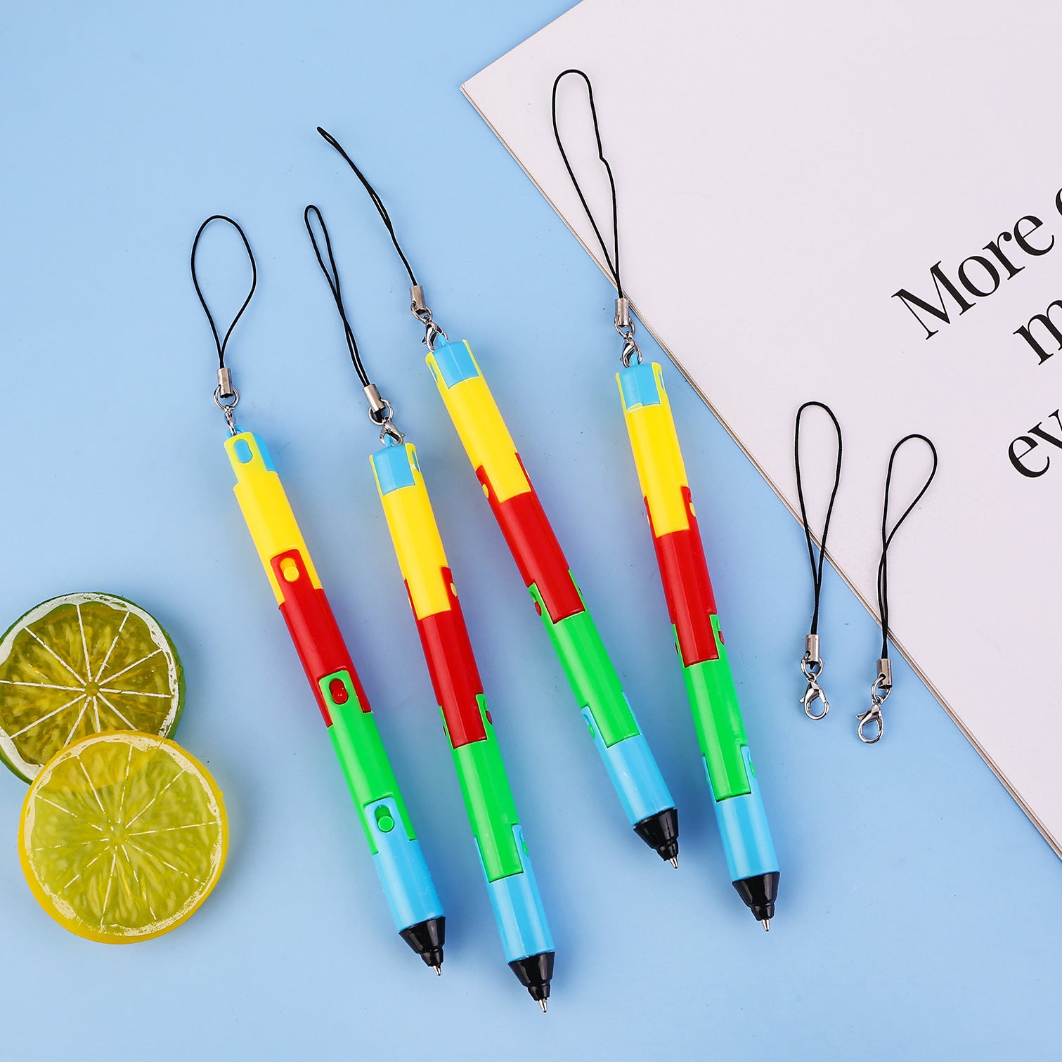 Lanzador de bolígrafo de deformación flexible de cordón creativo plástico al por mayor