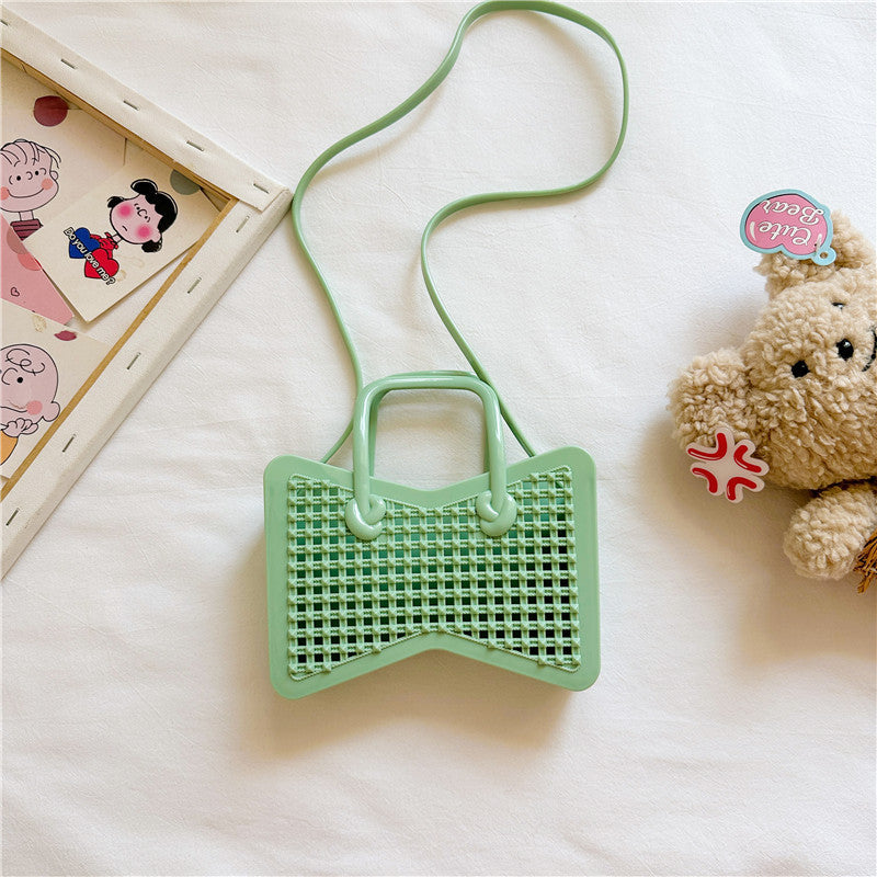 Wholesale Woven Hollow Out Mini Kids Cute Butterfly Bags