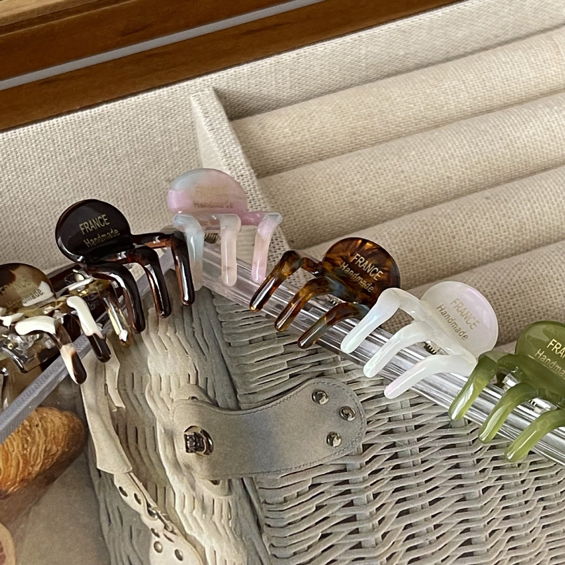 Wholesale Exquisite Small French Hair Accessories with Small Acetate sheet Hair Clips